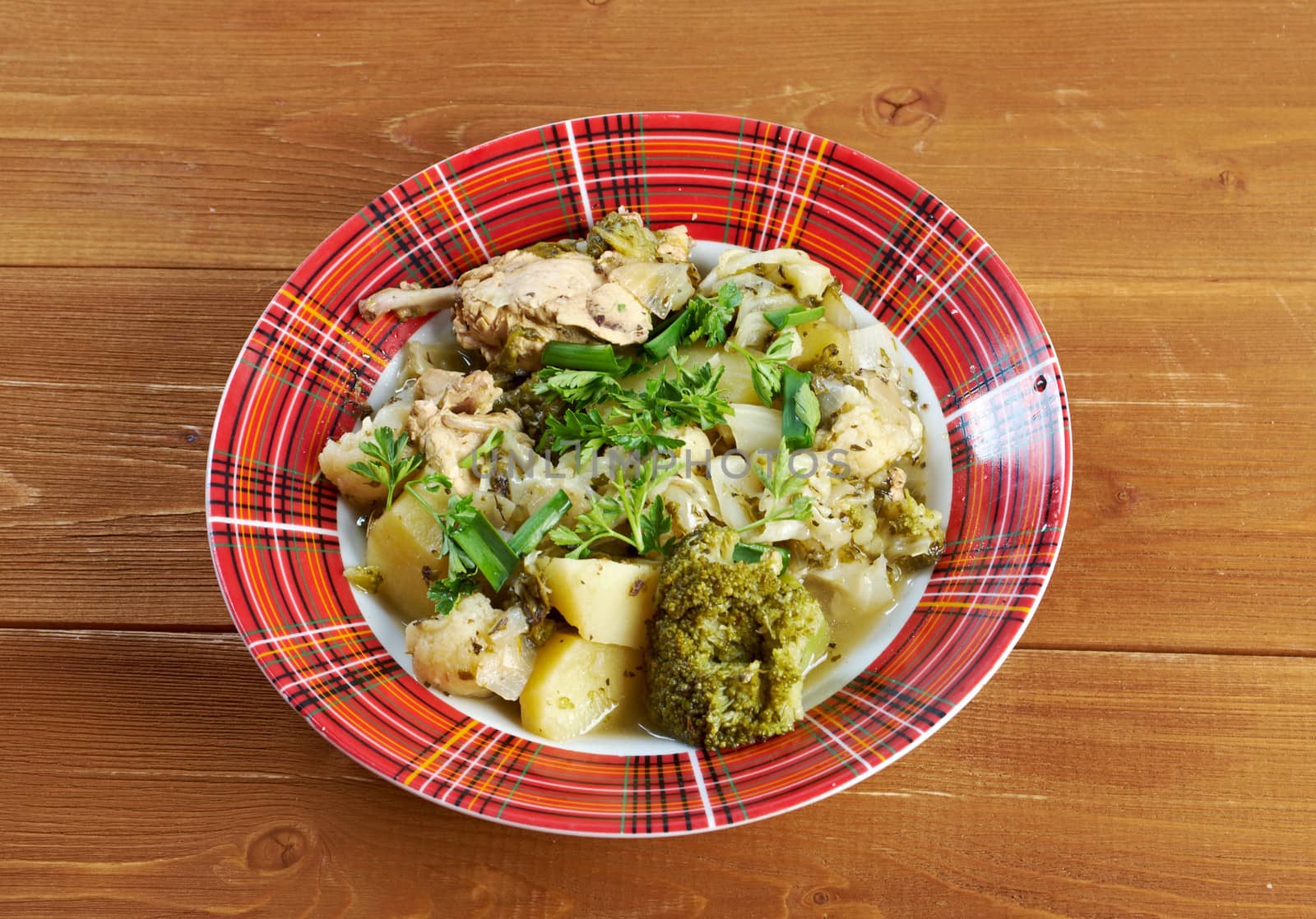 french stewed potatoes with chicken by Fanfo