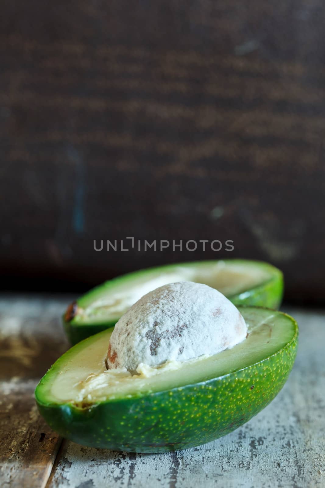 fresh avocado by shebeko