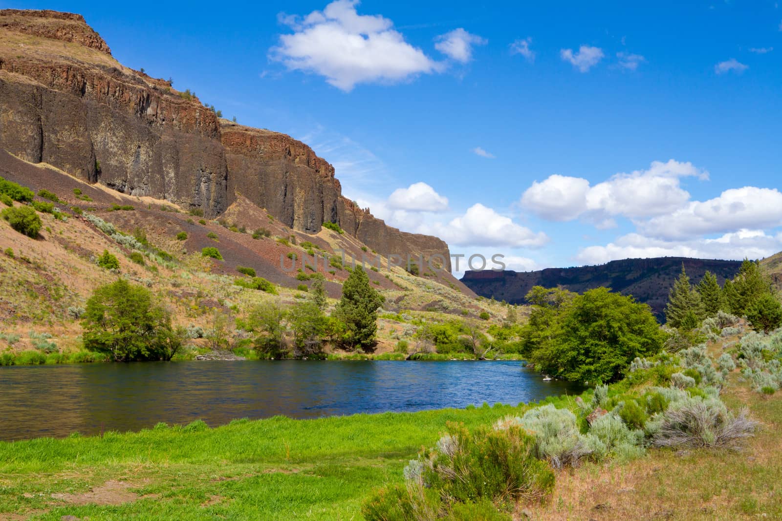 Photographs from the wild and scenic section of the Lower Deschutes River canyon in Oregon near Madras in the Eastern / Central part of the state.
