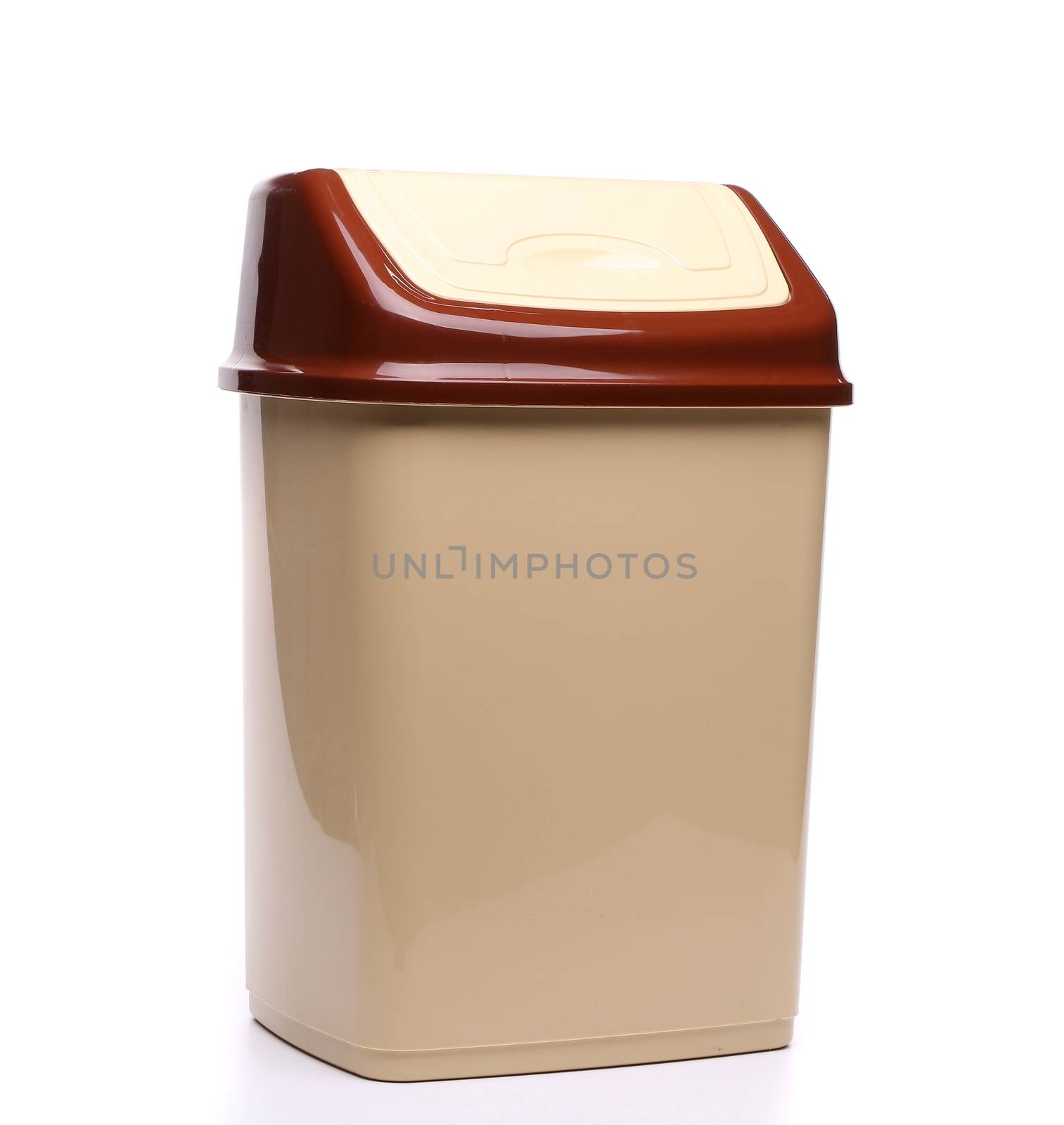 plastic trash can close full face by indigolotos