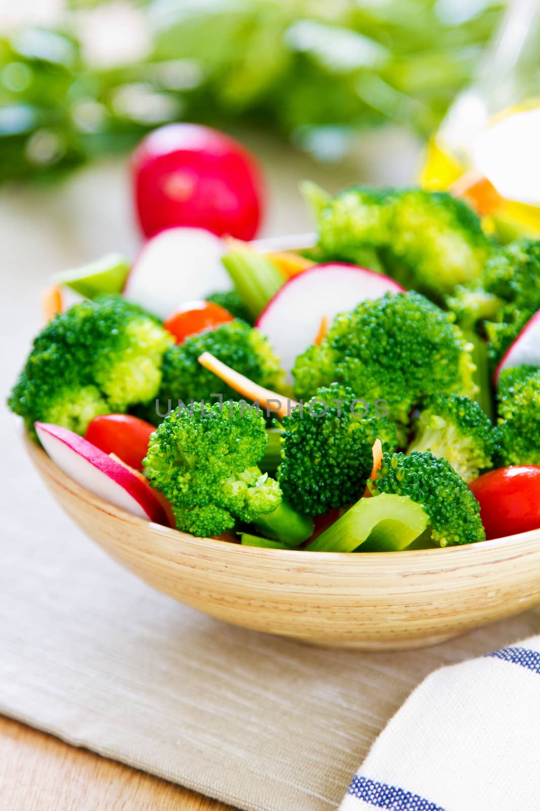 Broccoli with celery and radish salad