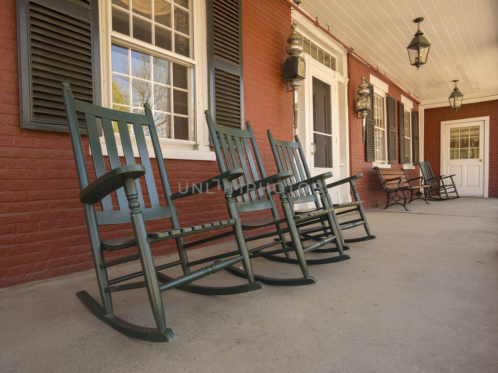 Rocking chairs by f/2sumicron