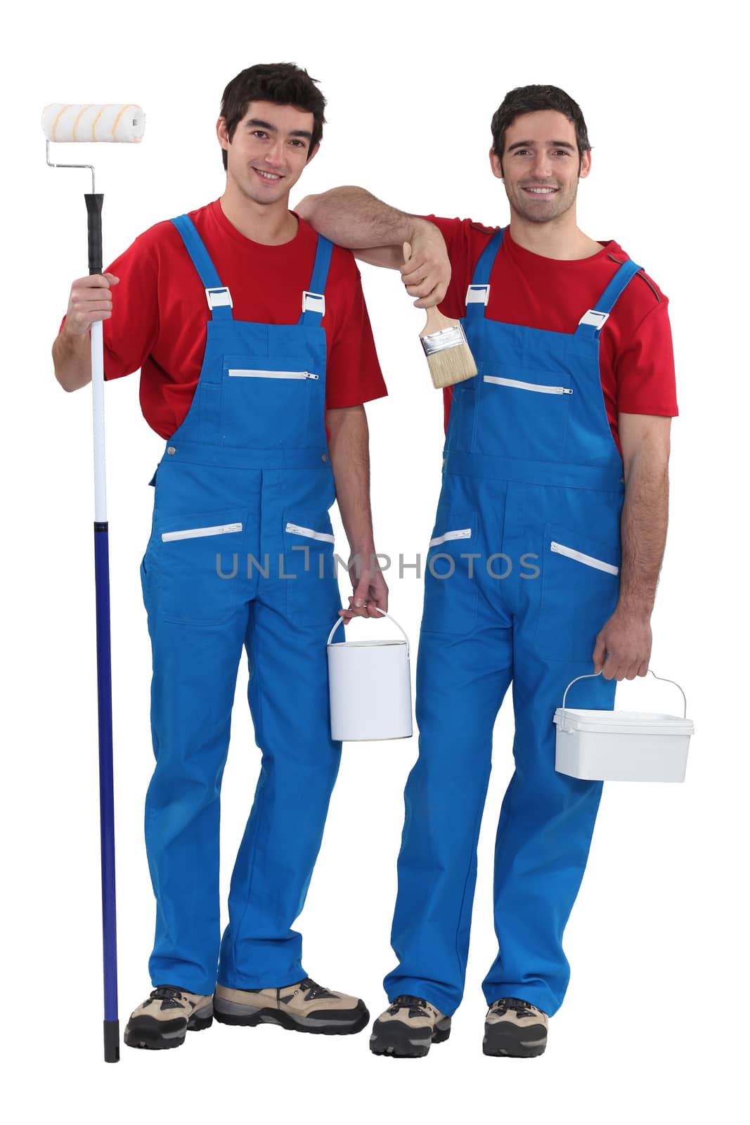 Two decorators dressed in the exact same outfit by phovoir