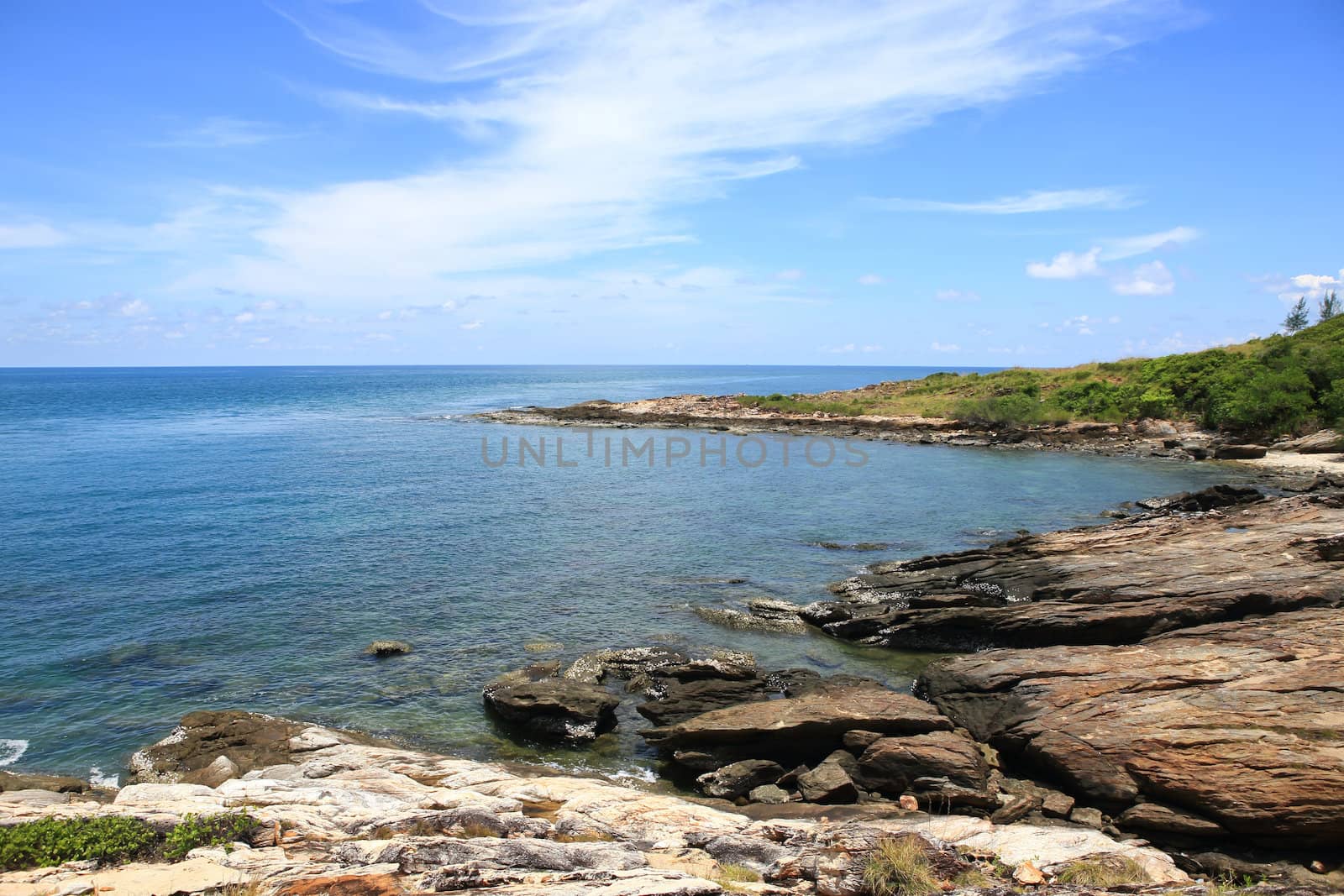 sland Koh Samet in Thailand by rufous