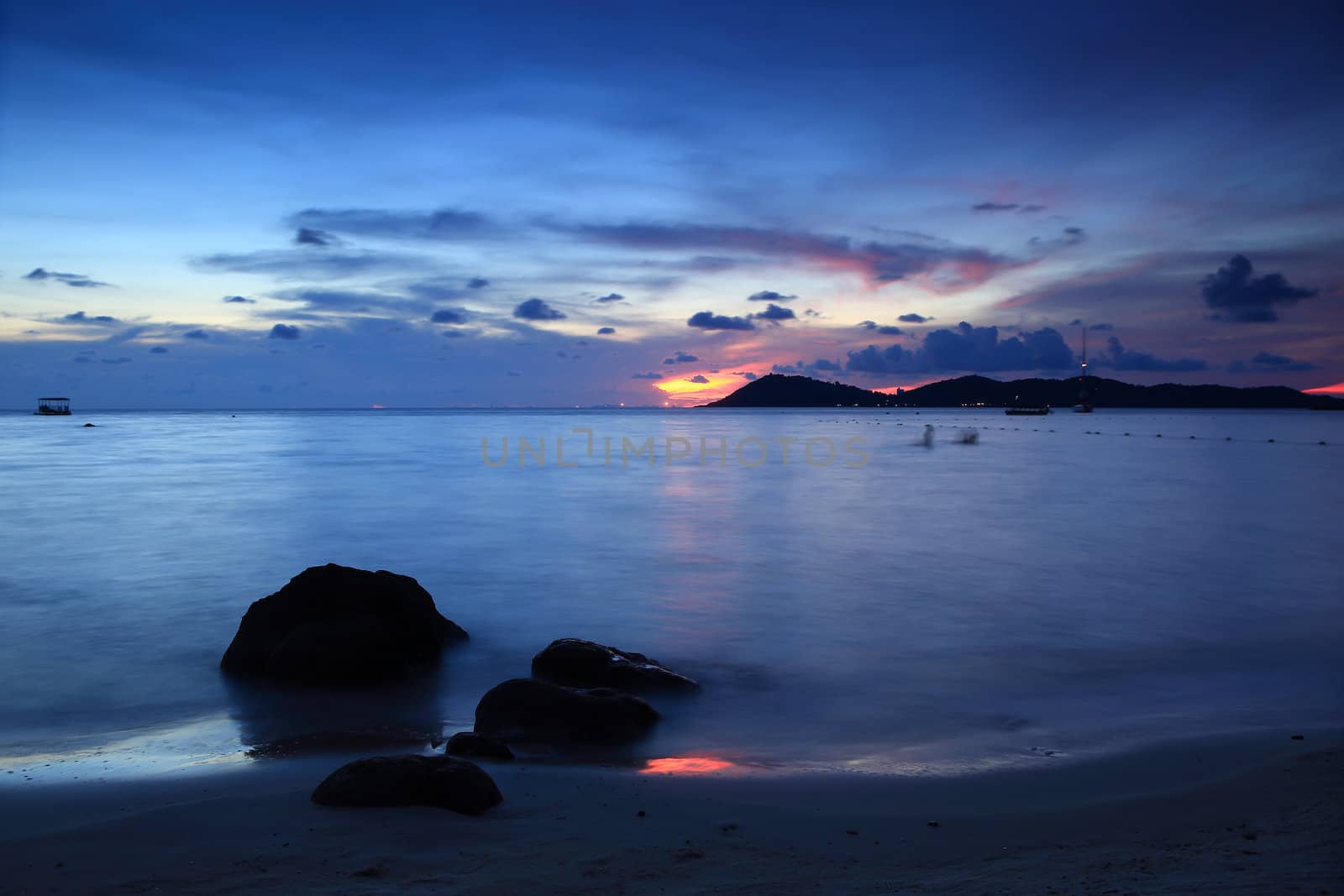 The beautiful view of sea at Khao Leam Ya - Mu Ko Samet Rayong,  by rufous