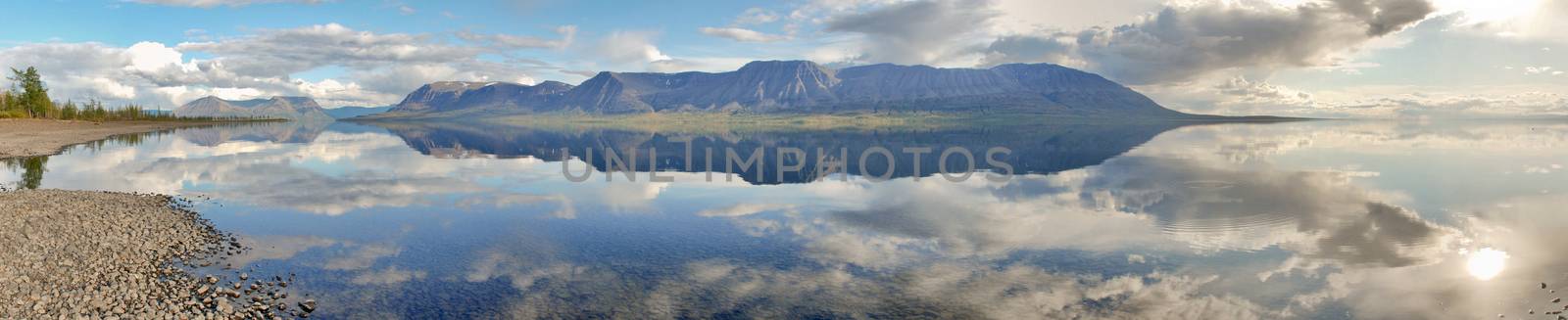 Lake Lama Western part of the plateau Putorana plateau. Taimyr Peninsula, Russia.