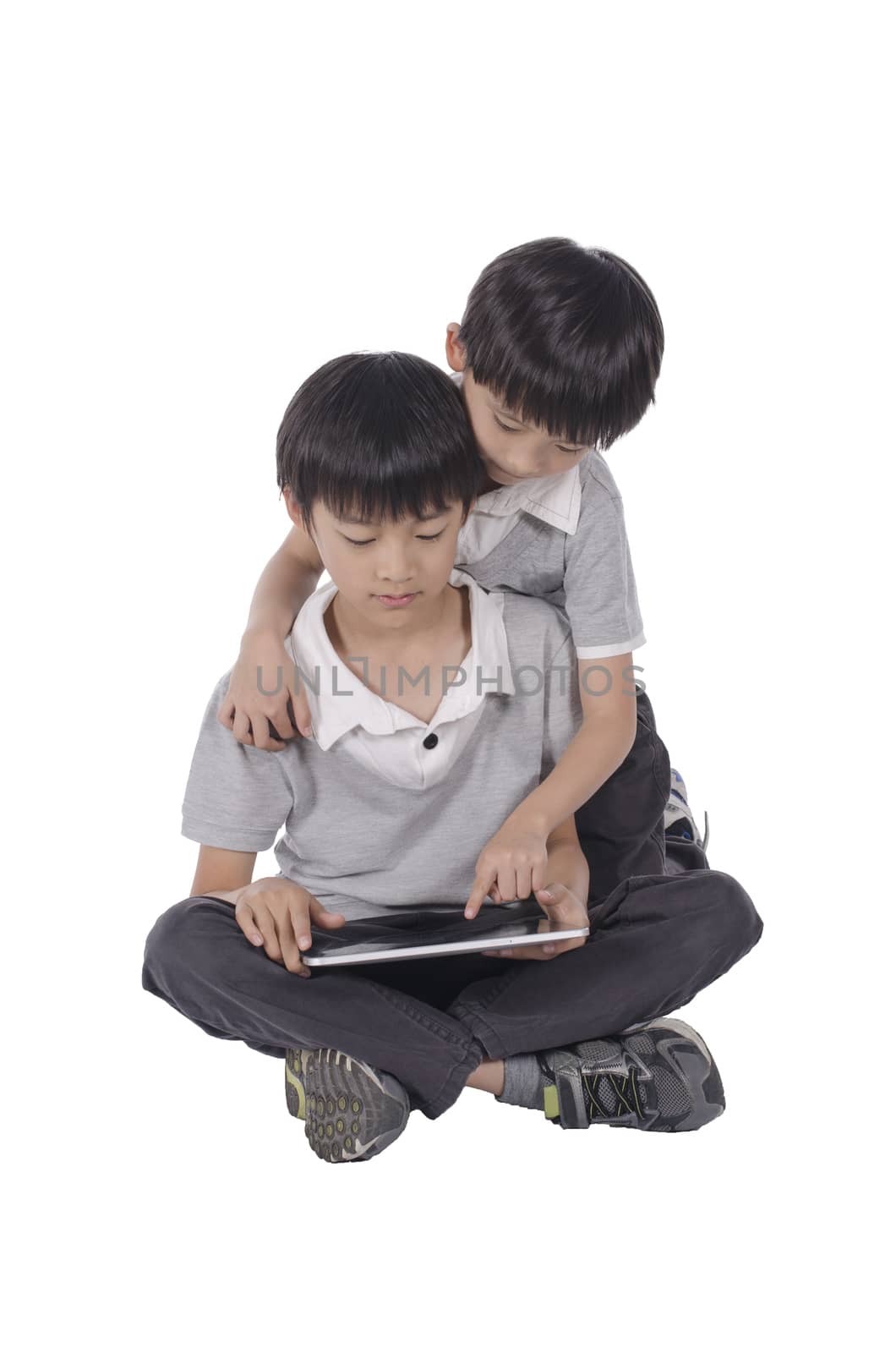 Children using laptop by FrankyLiu