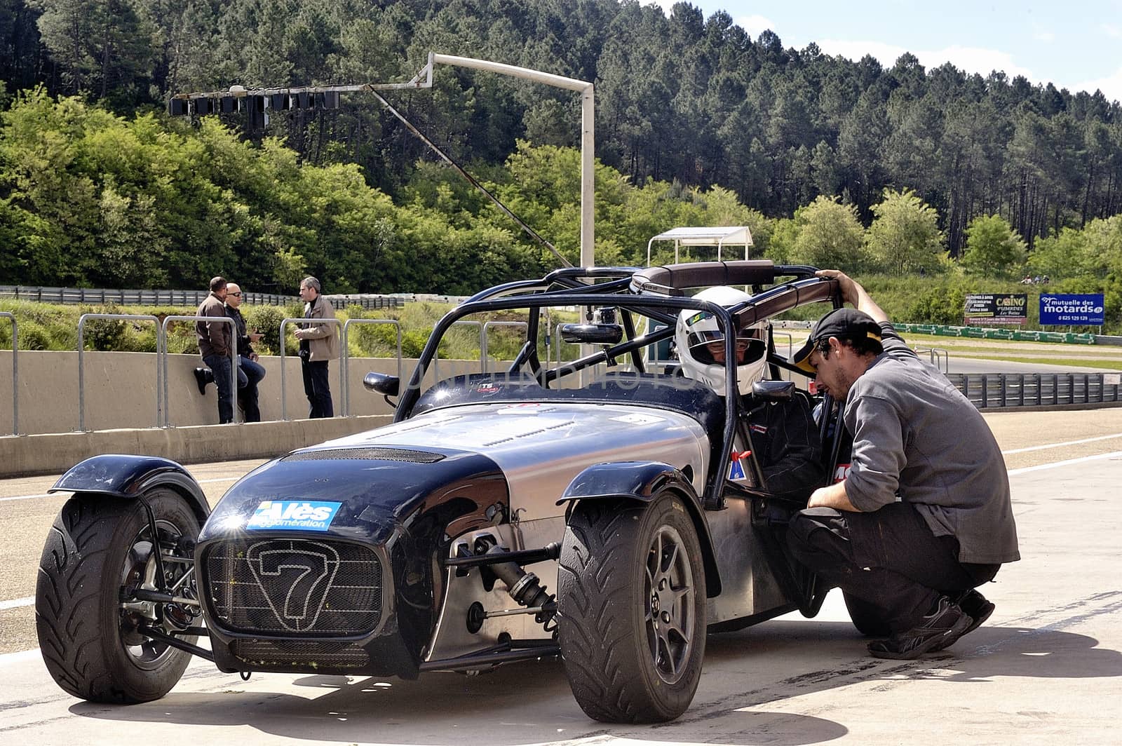 chases of Caterham on the circuit of the Cevennes with Ales in the French department of Gard the May 24th and 25th, 2013. On the circuit