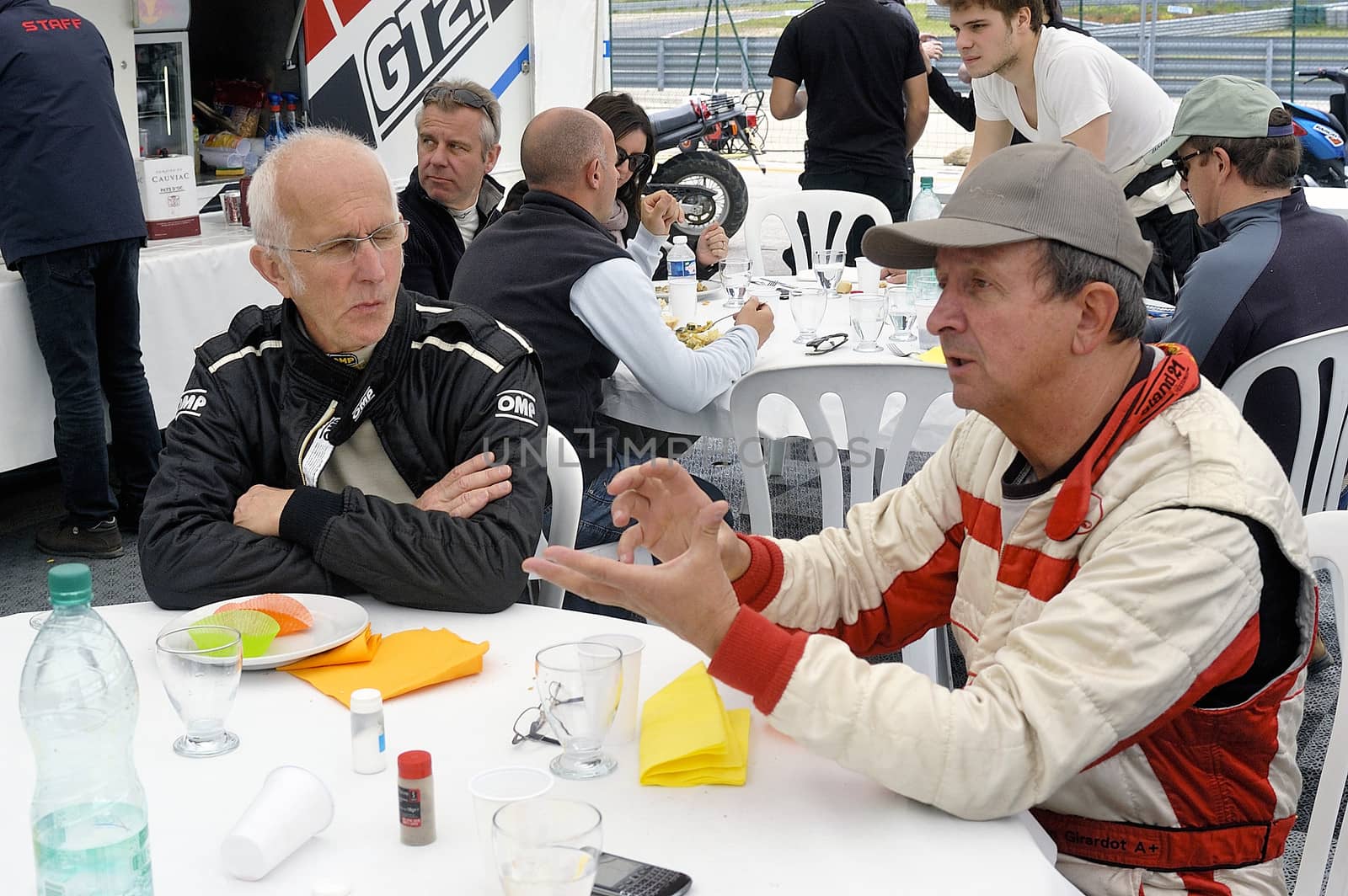 chases of Caterham on the circuit of the Cevennes with Ales in the French department of Gard the May 24th and 25th, 2013. the pause lunch