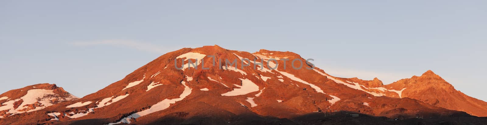 Red mountains in Tongarino National Park - New Zealand