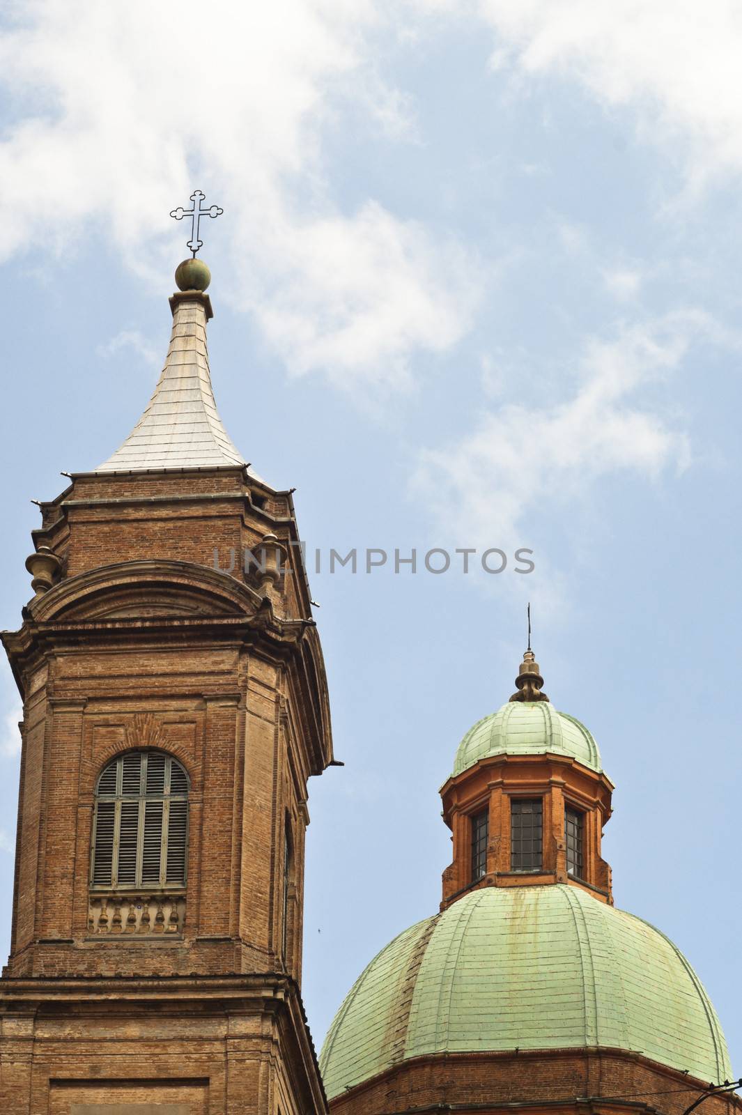 Dome near asinelli tower in Bologna by gandolfocannatella