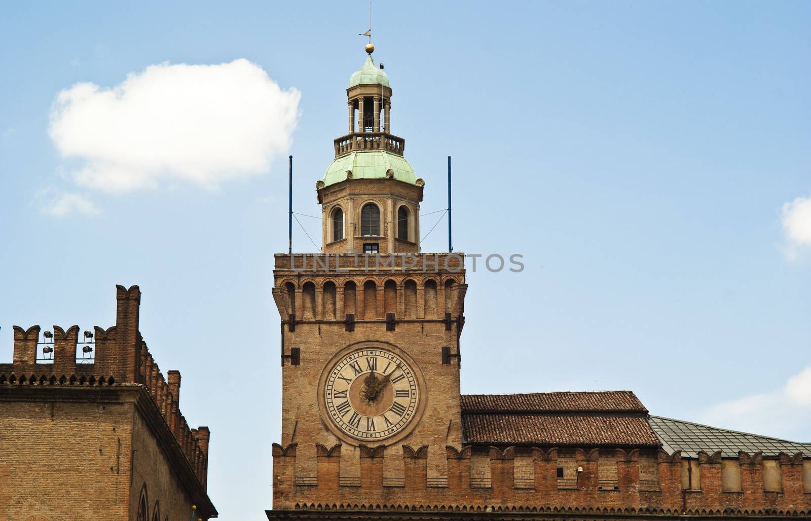 Cityscape of Bologna, Piazza Maggiore by gandolfocannatella