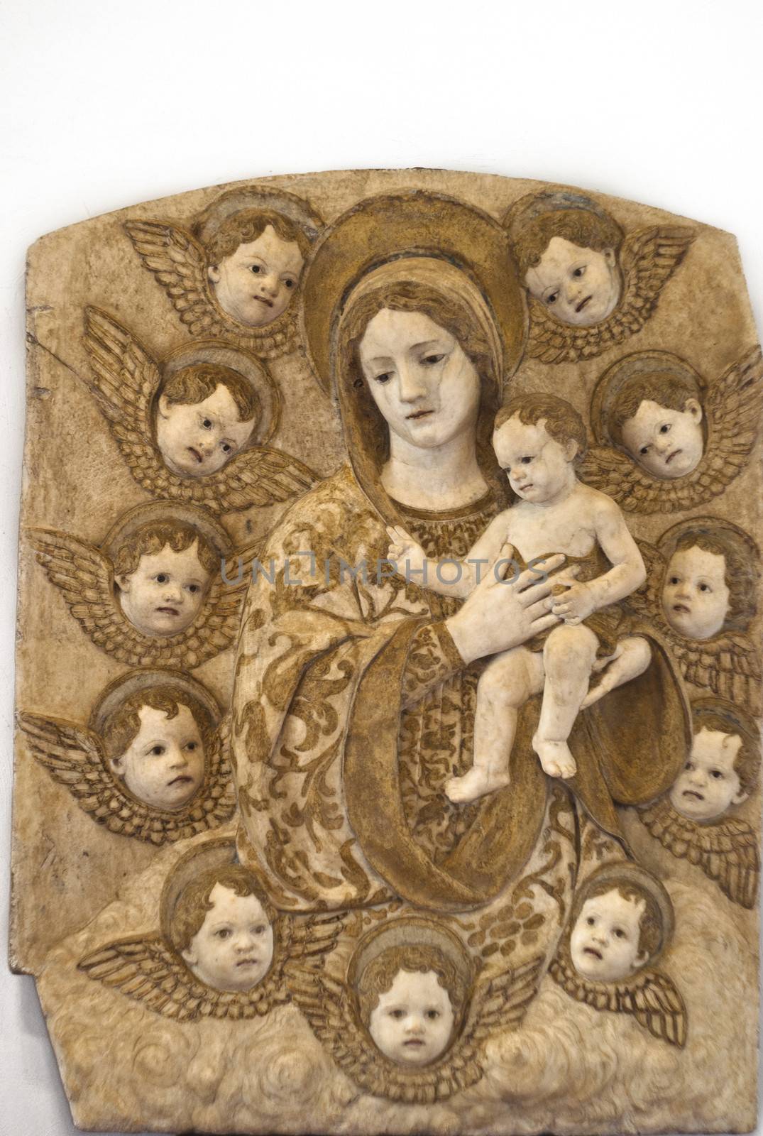 Detail of sculpture "Madonna con Bambino e Cherubini" by Antonel by gandolfocannatella