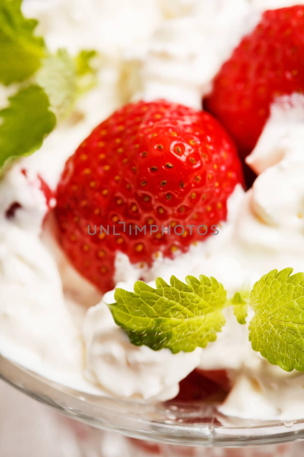 strawberries with cream