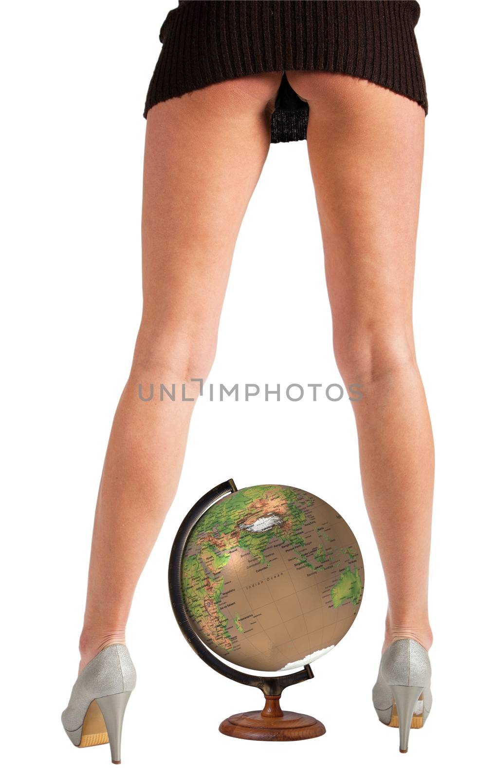 The slim legs and globe by raddnatt