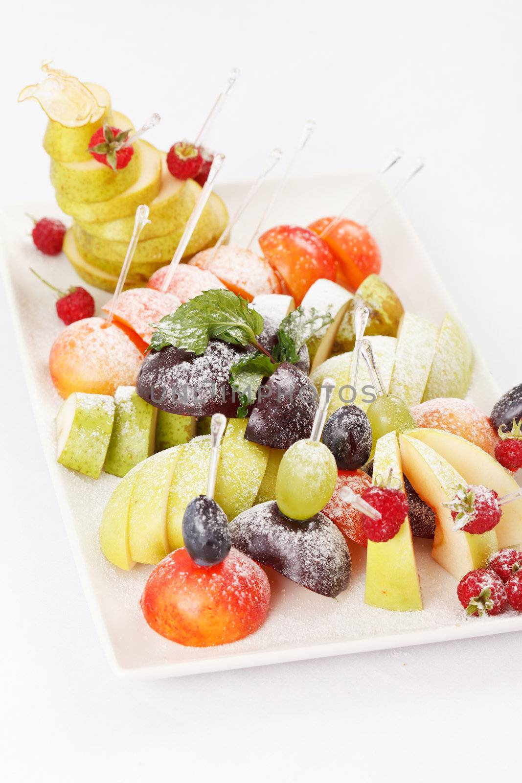 fruit salad by shebeko