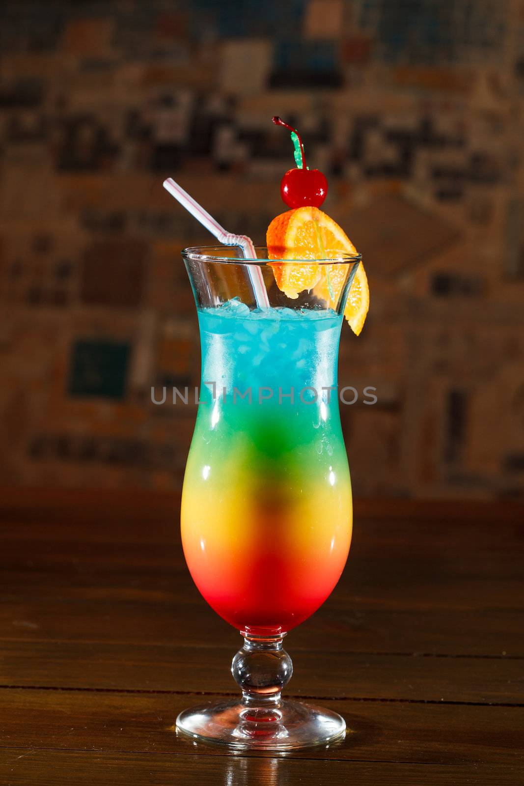 Tropical cocktail in glass by shebeko