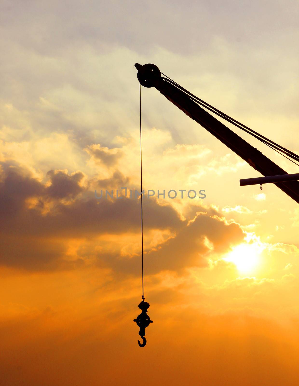 Crane silhouette at the sunset  by nuchylee