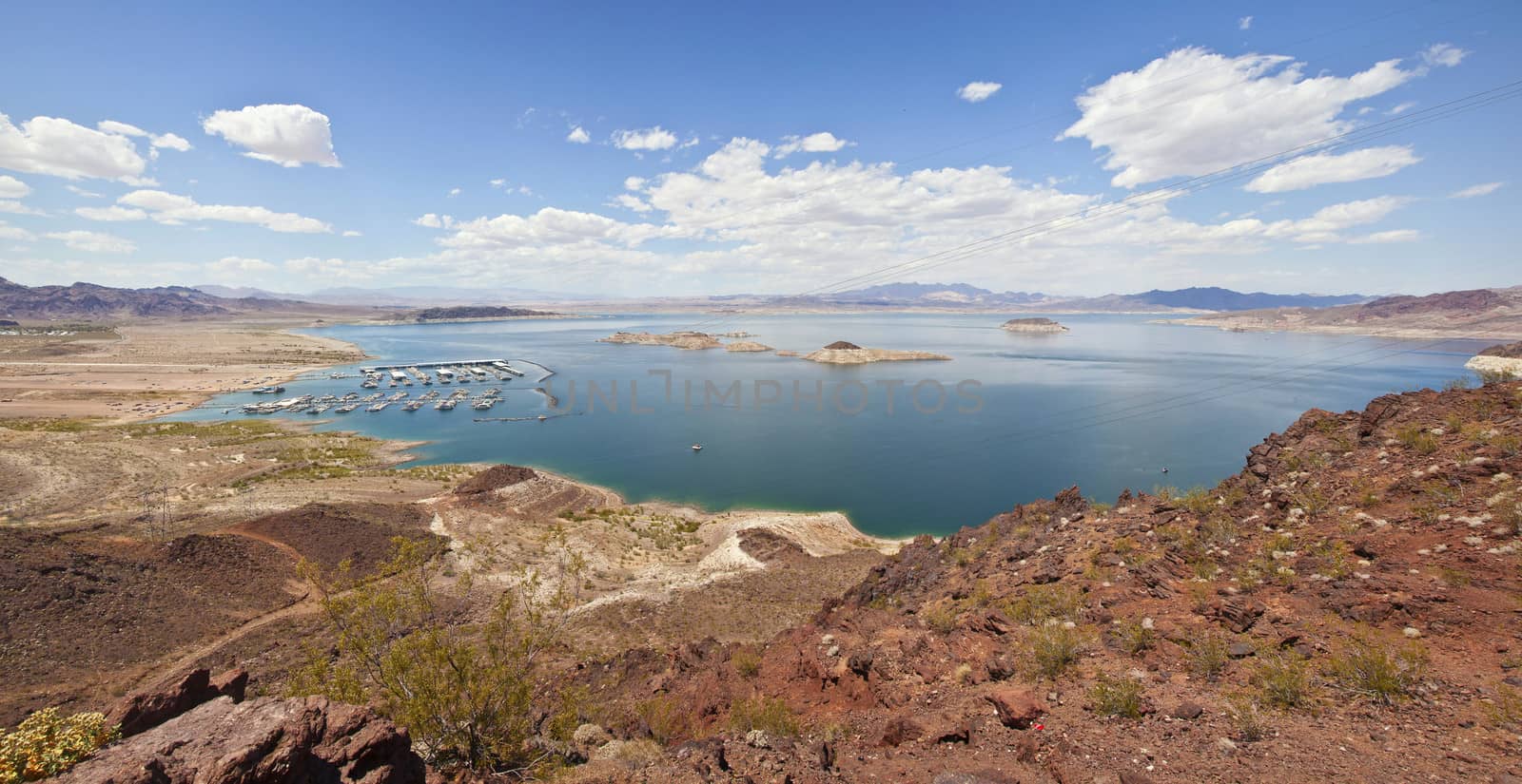 Lake Meade and surrounding mountains panorama. by Rigucci