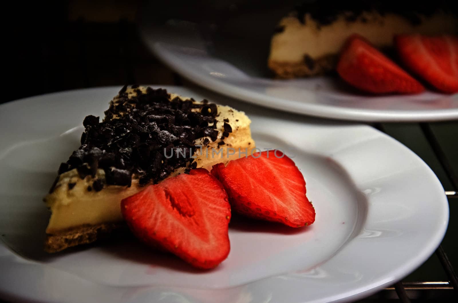 Dessert with strawberry cake.