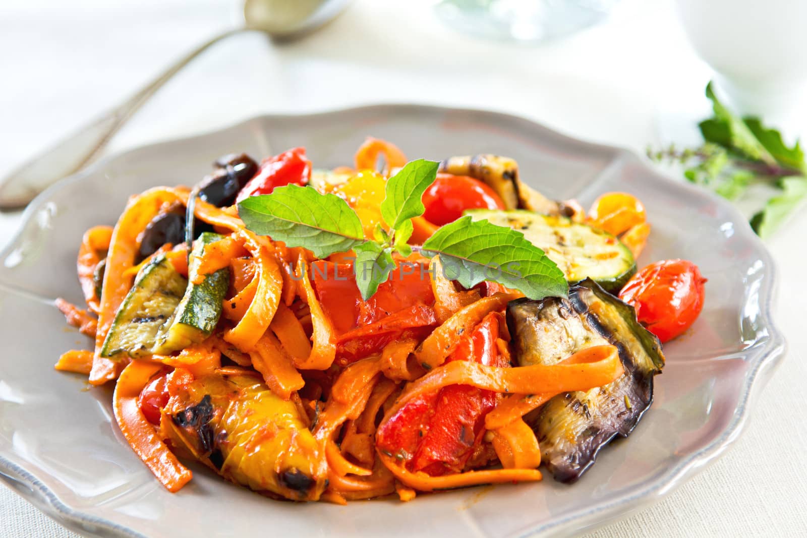 Fettuccine with grilled vegetables and tomato sauce by vanillaechoes