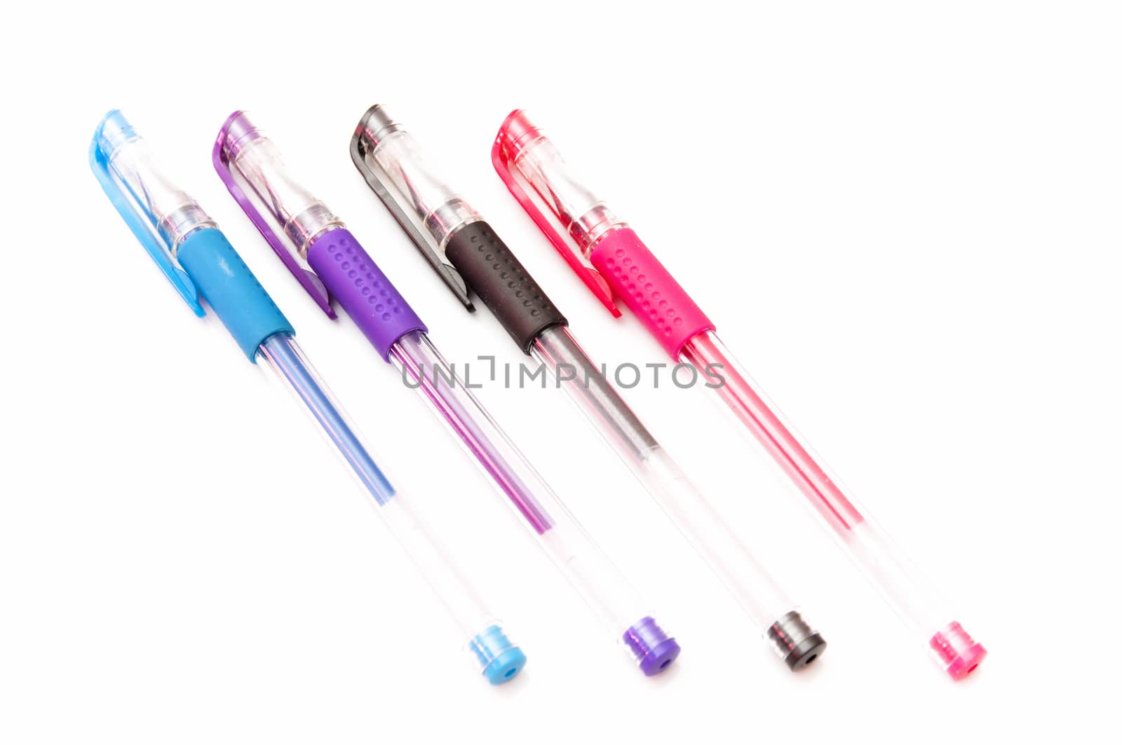 colored pens  by arnau2098