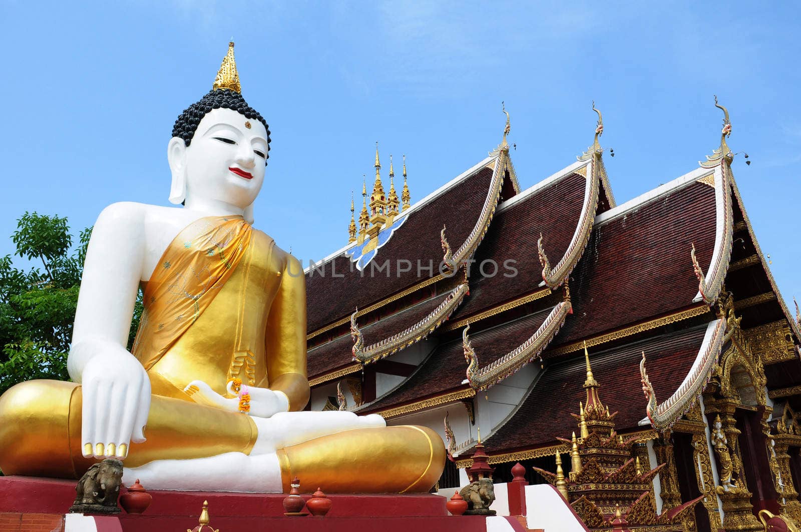 Landmark of an Ancient wat in Chiang Mai, Thailand