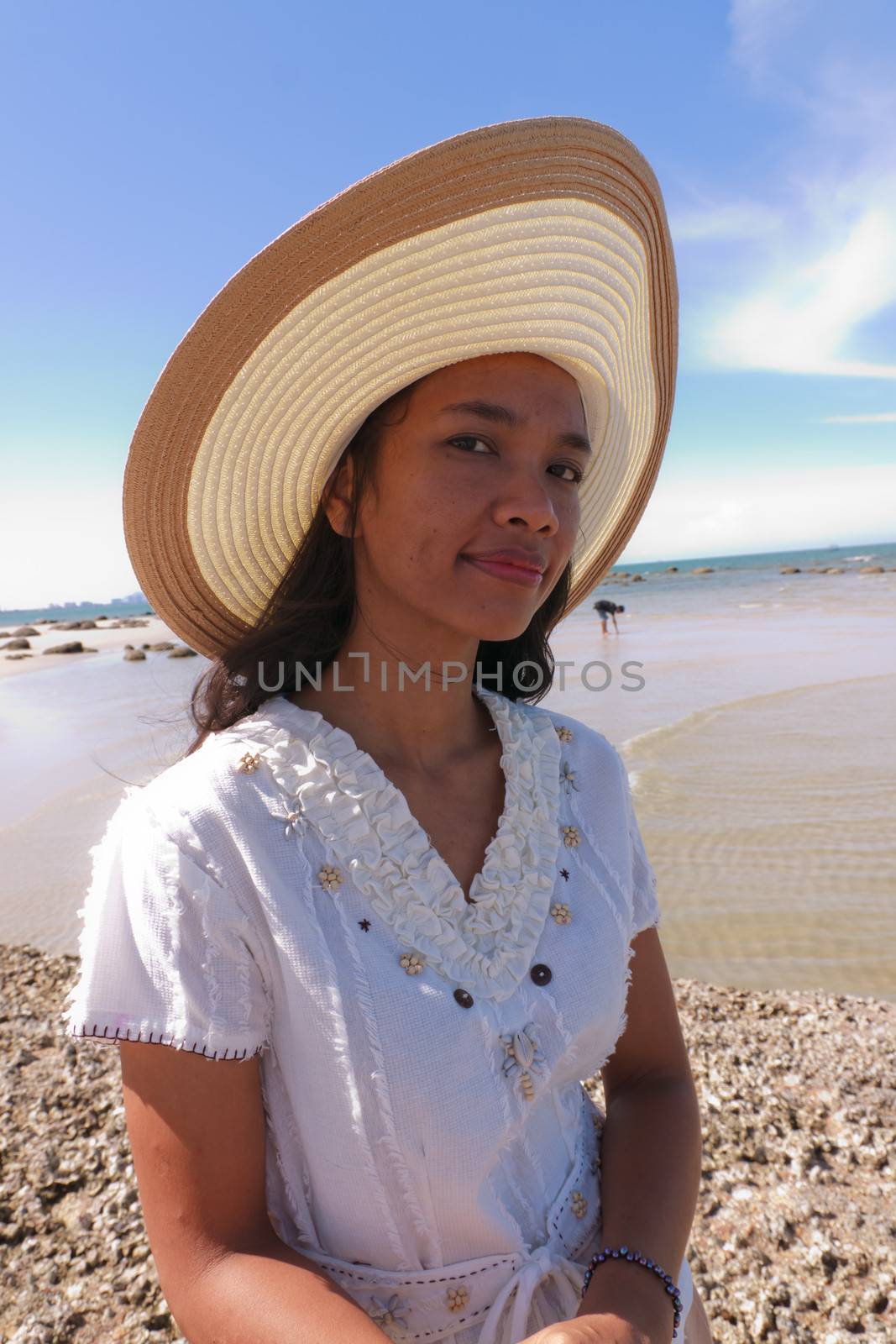 Thai Girl Portrait  by nikky1972