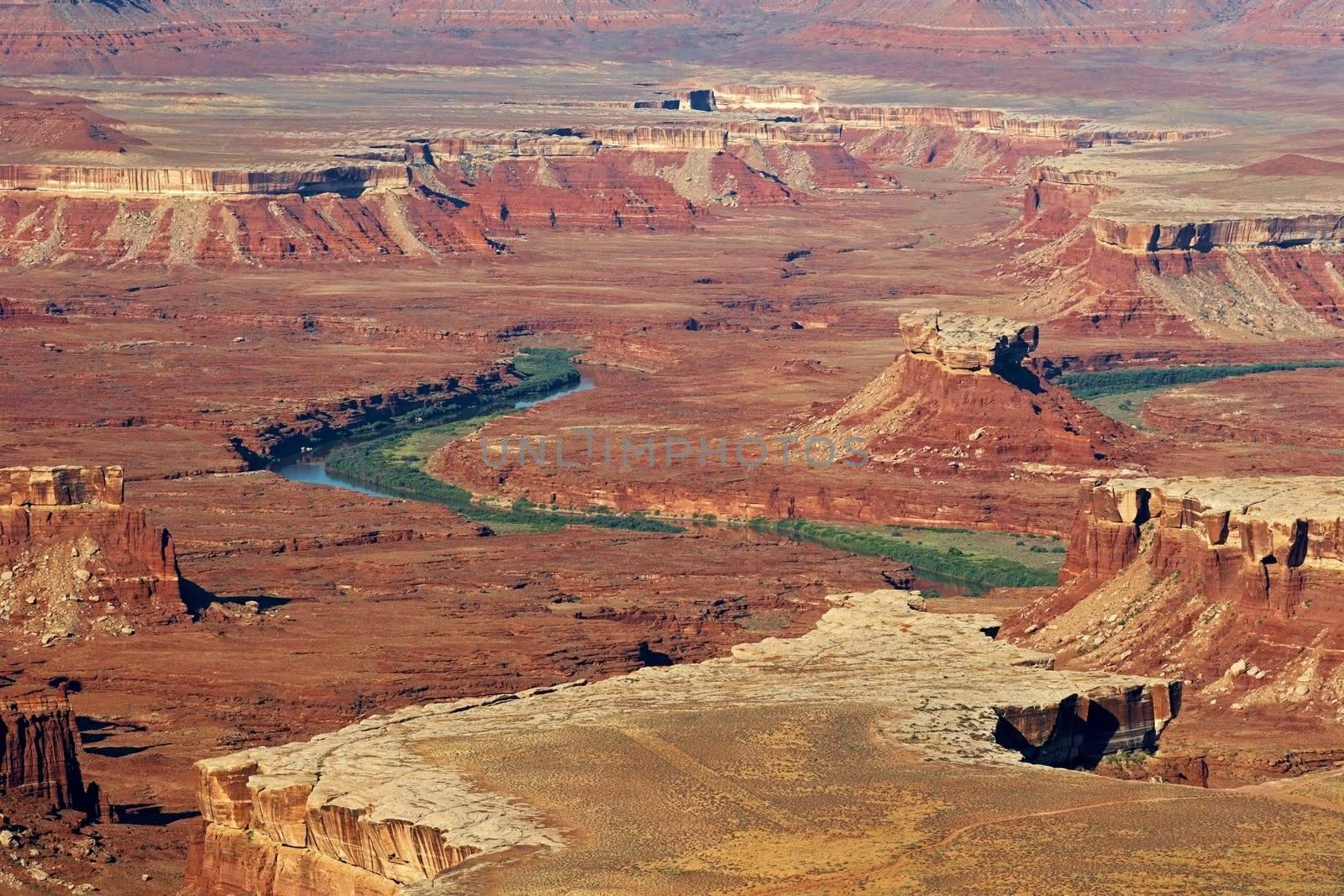 Canyonlands by LoonChild