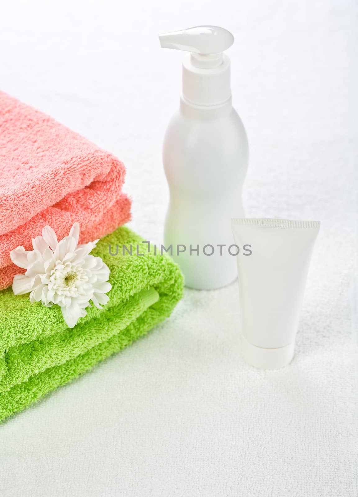 Accessories for bathing with flower
