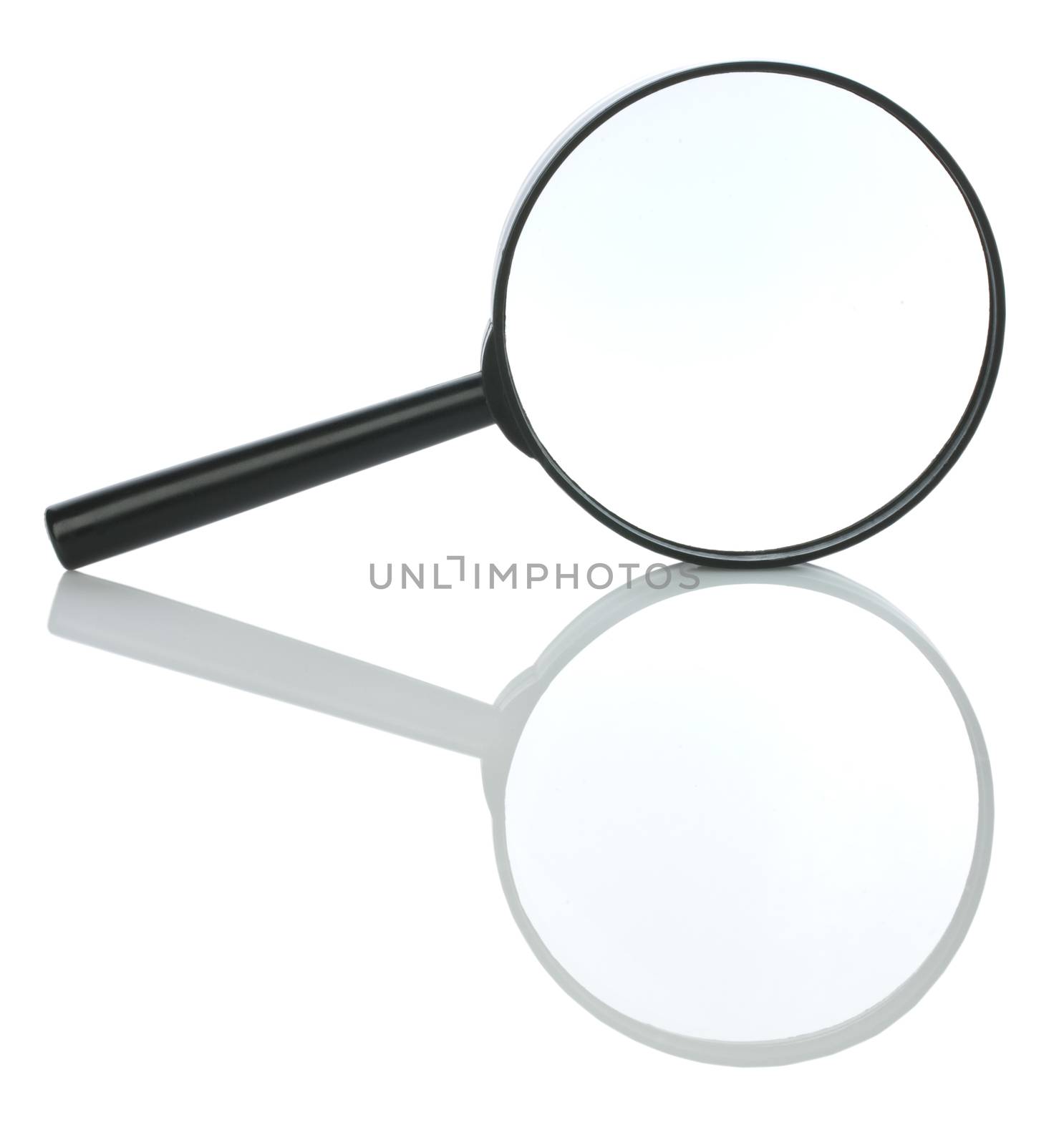 Magnifier with refection