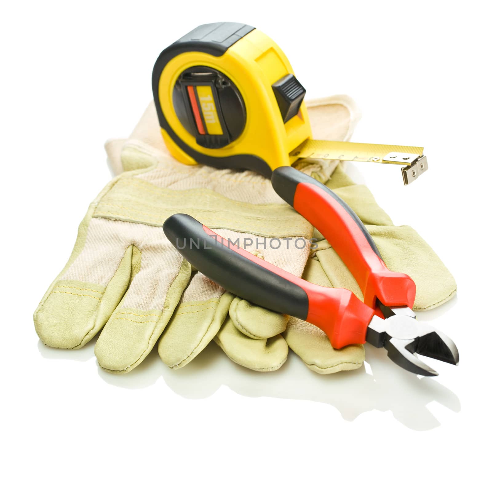gloves with tapeline and pliers