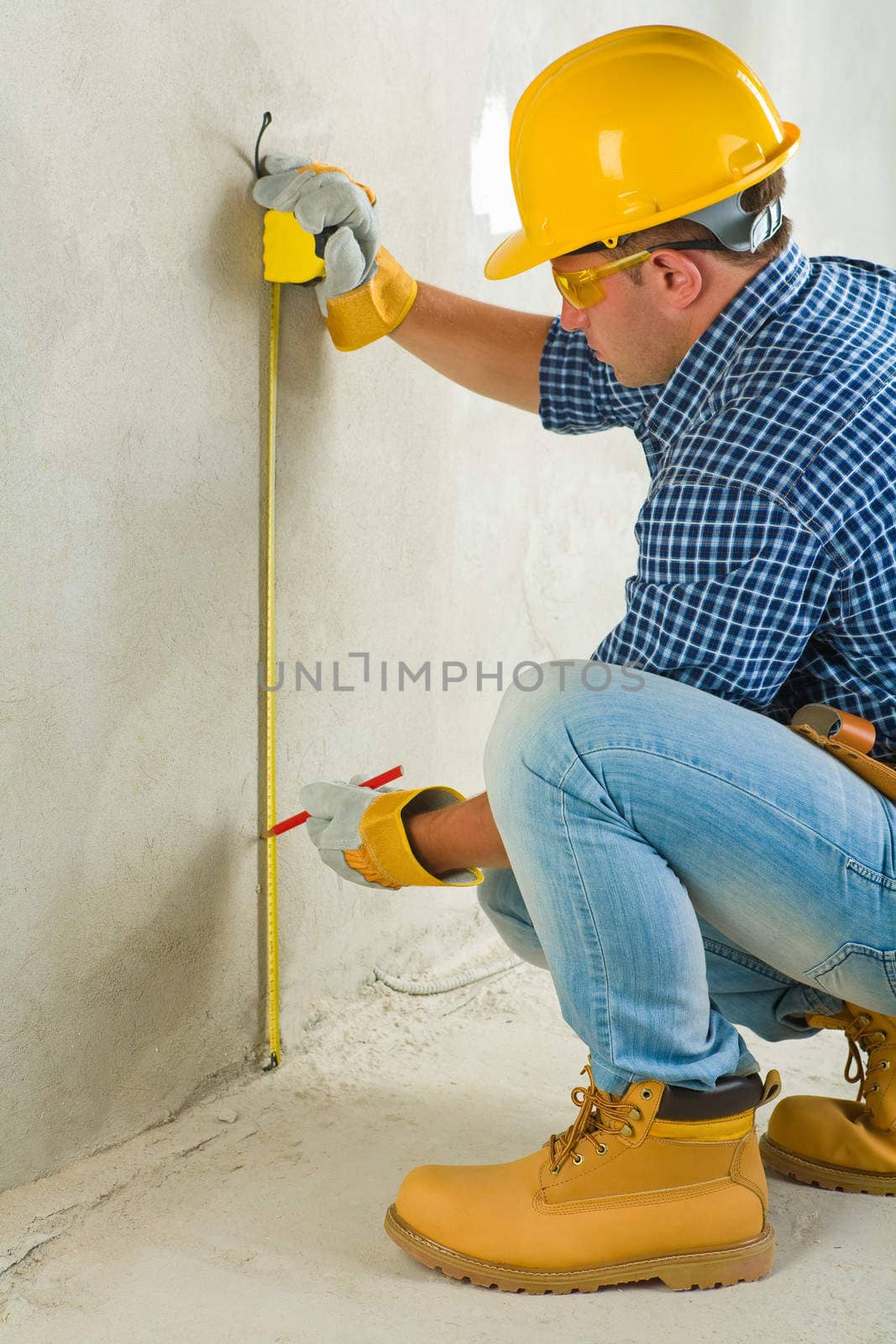 layering of concrette wall
