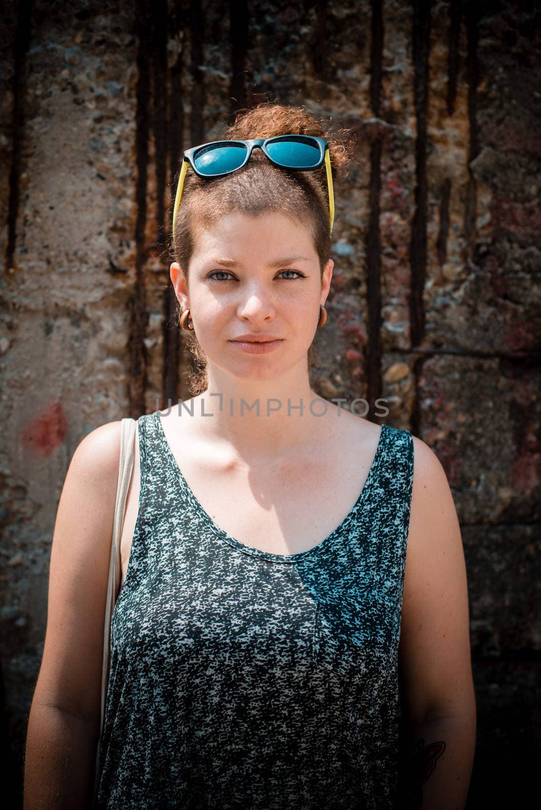 beautiful stylish modern young woman in the city