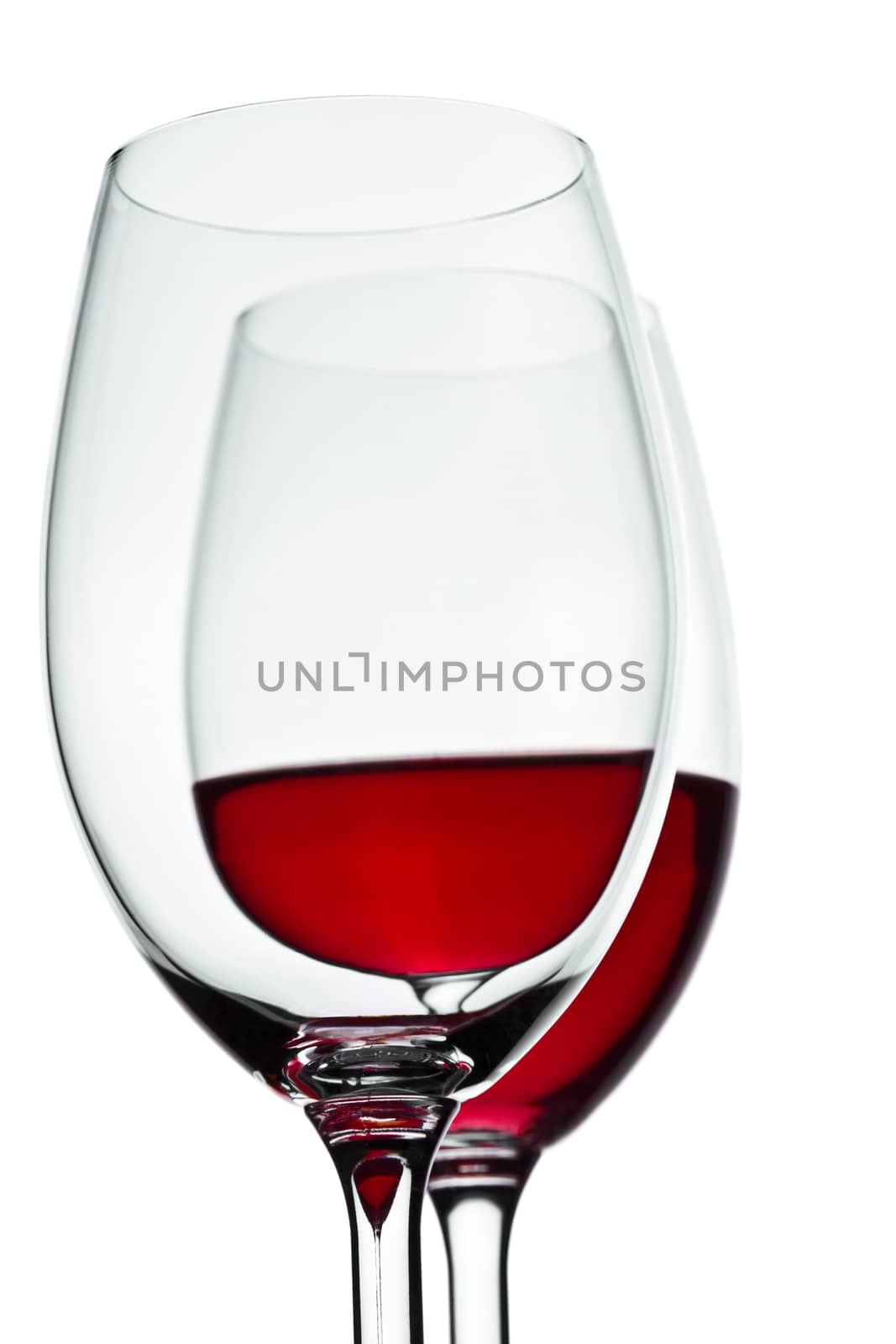 empty and half winglass