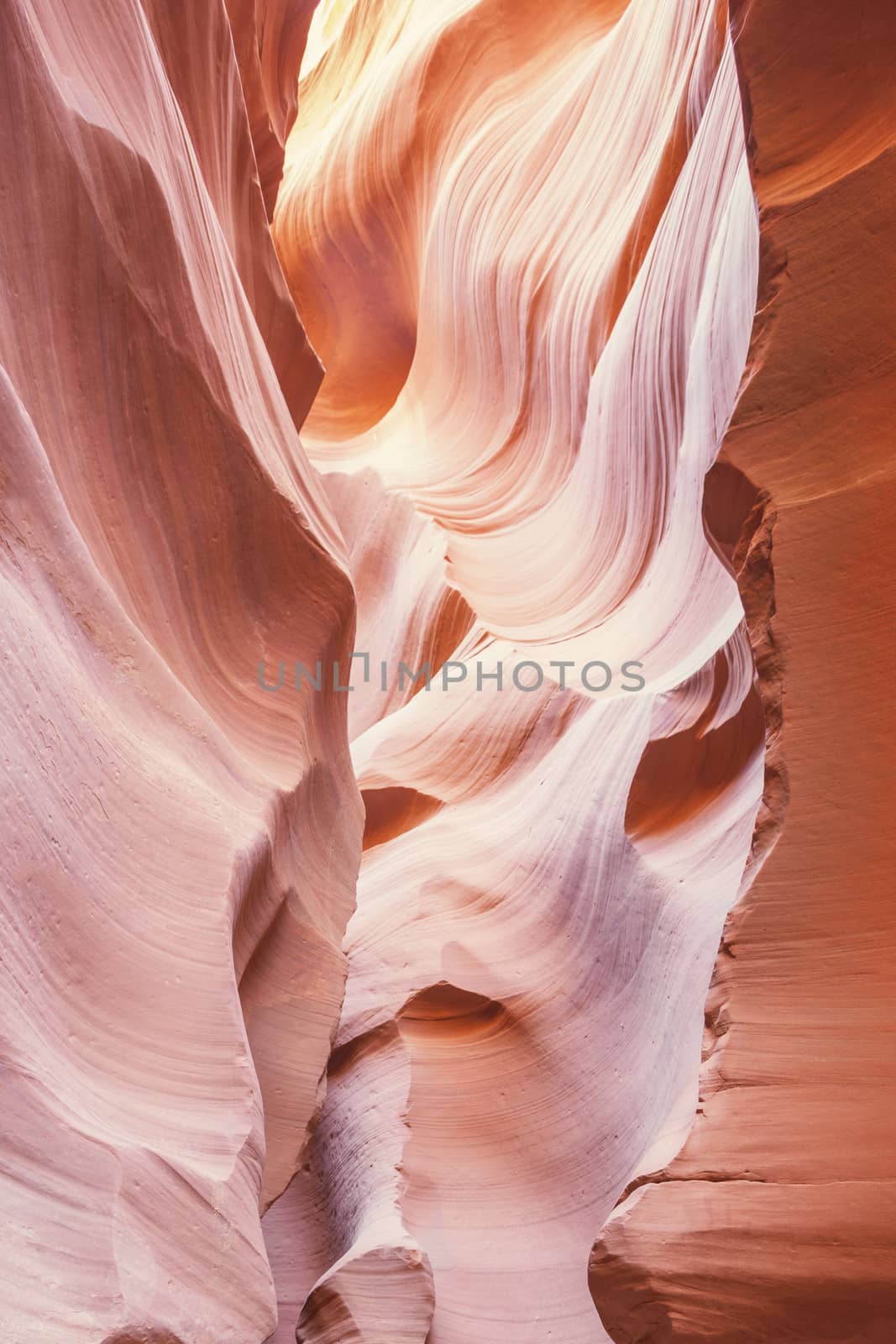 Vertical view in the famous Antelope Canyon by vwalakte