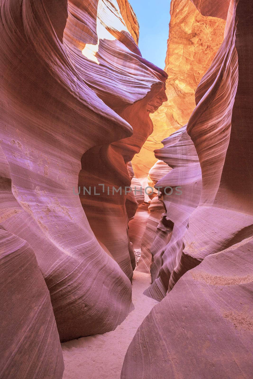 view in famous Antelope Canyon by vwalakte