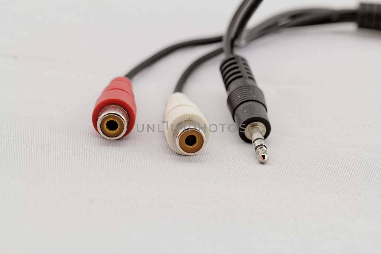 audio RCA (red white) and jack cable on a white background