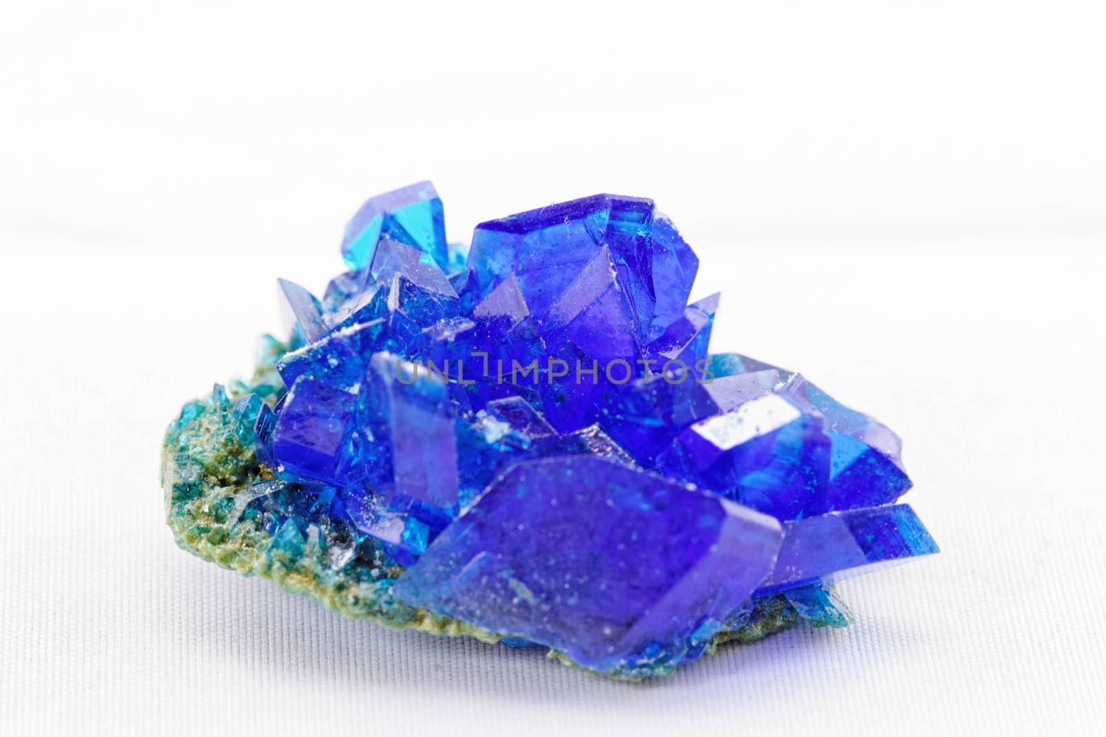 Crystals of blue vitriol - Copper sulfate by NagyDodo