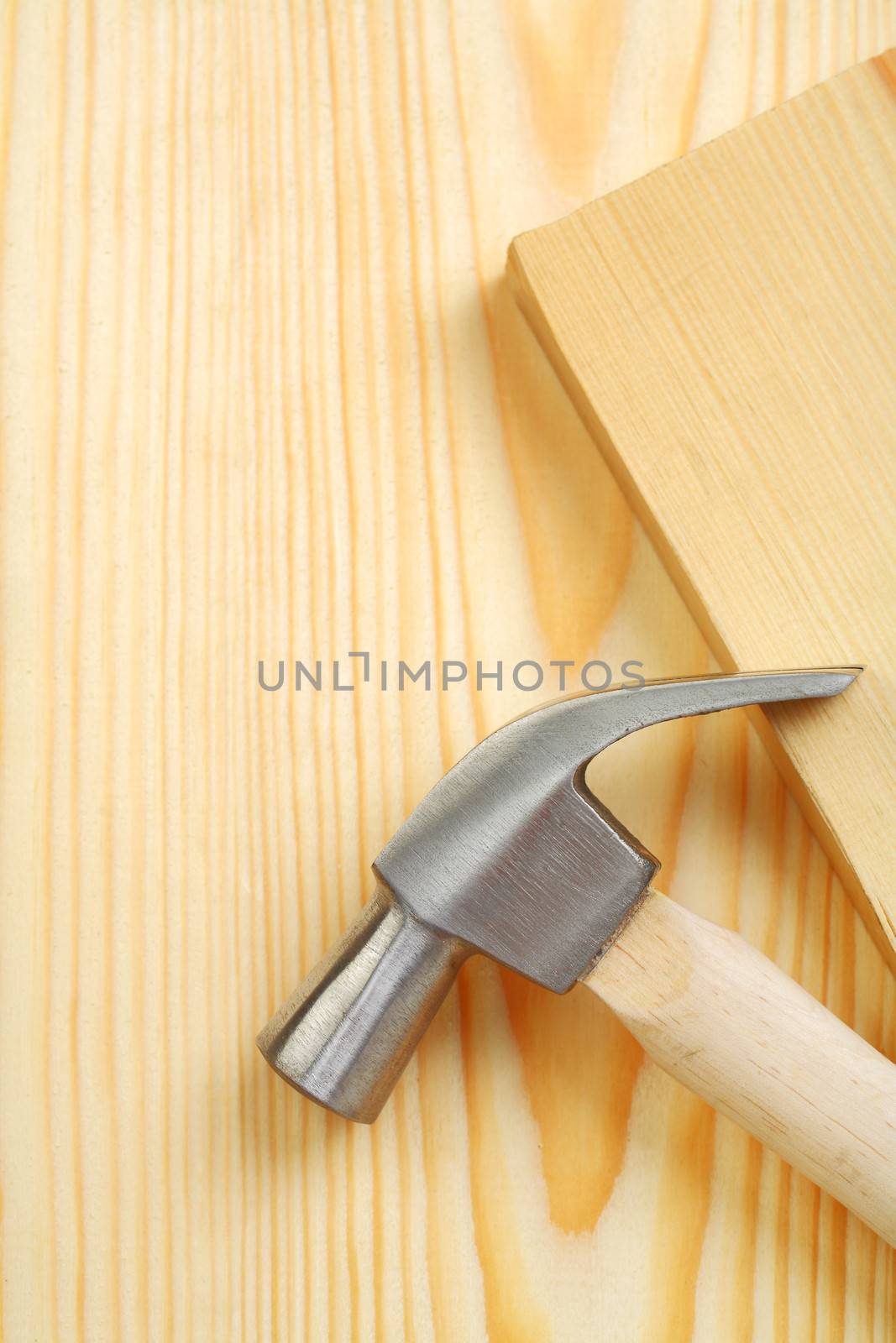 copyspace hammer on timber