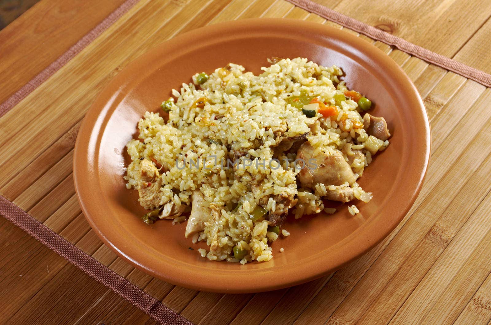 chicken l pilaf by Fanfo