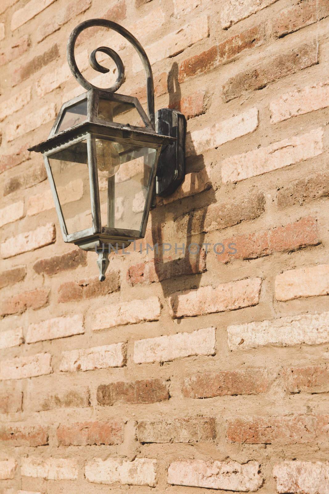 Classic lantern by ponsulak