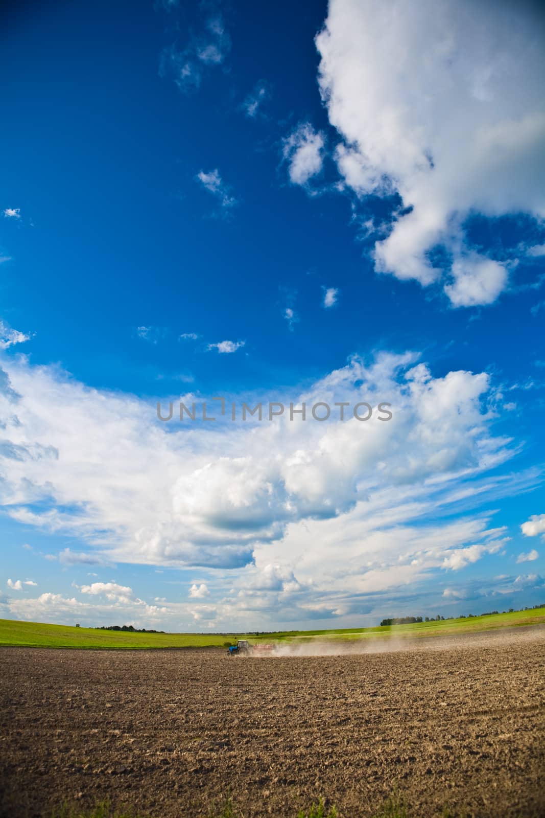 field sky tractor