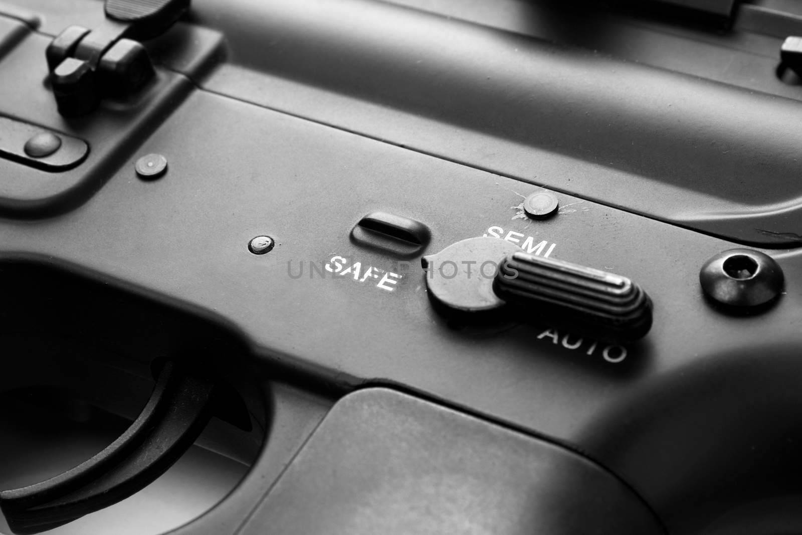 Gun switch on safe mode