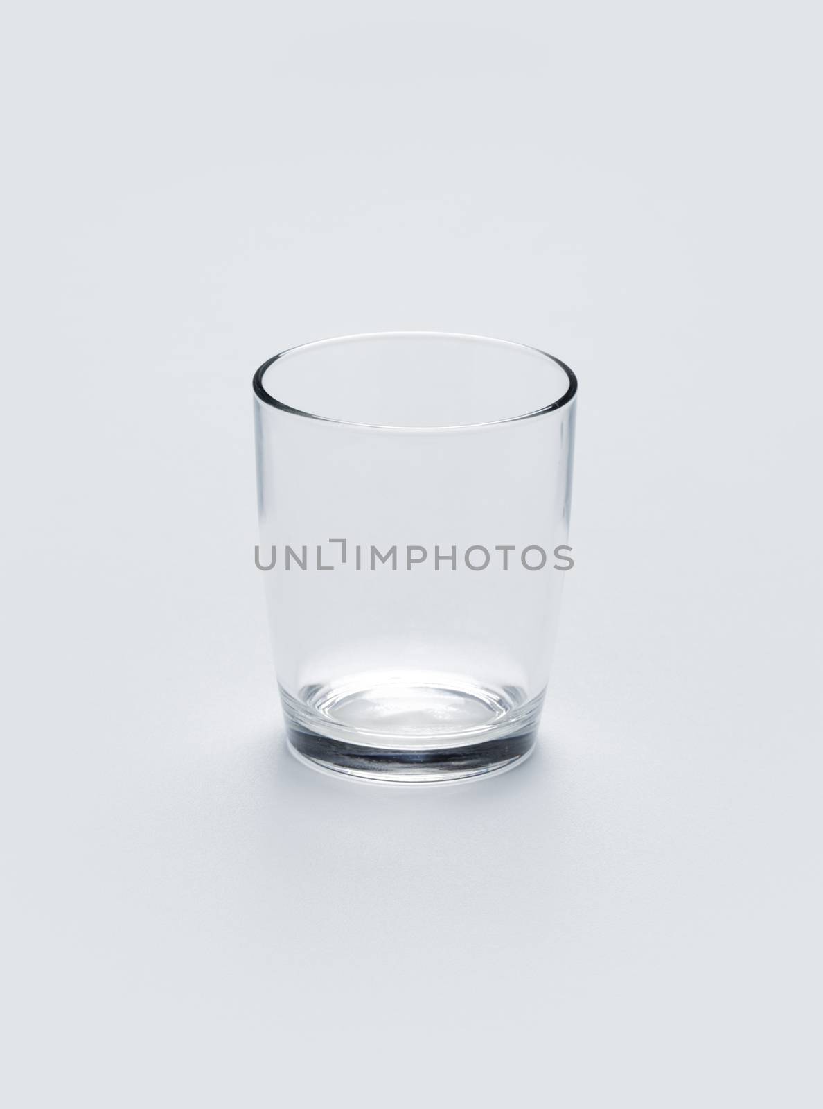 Empty glass 