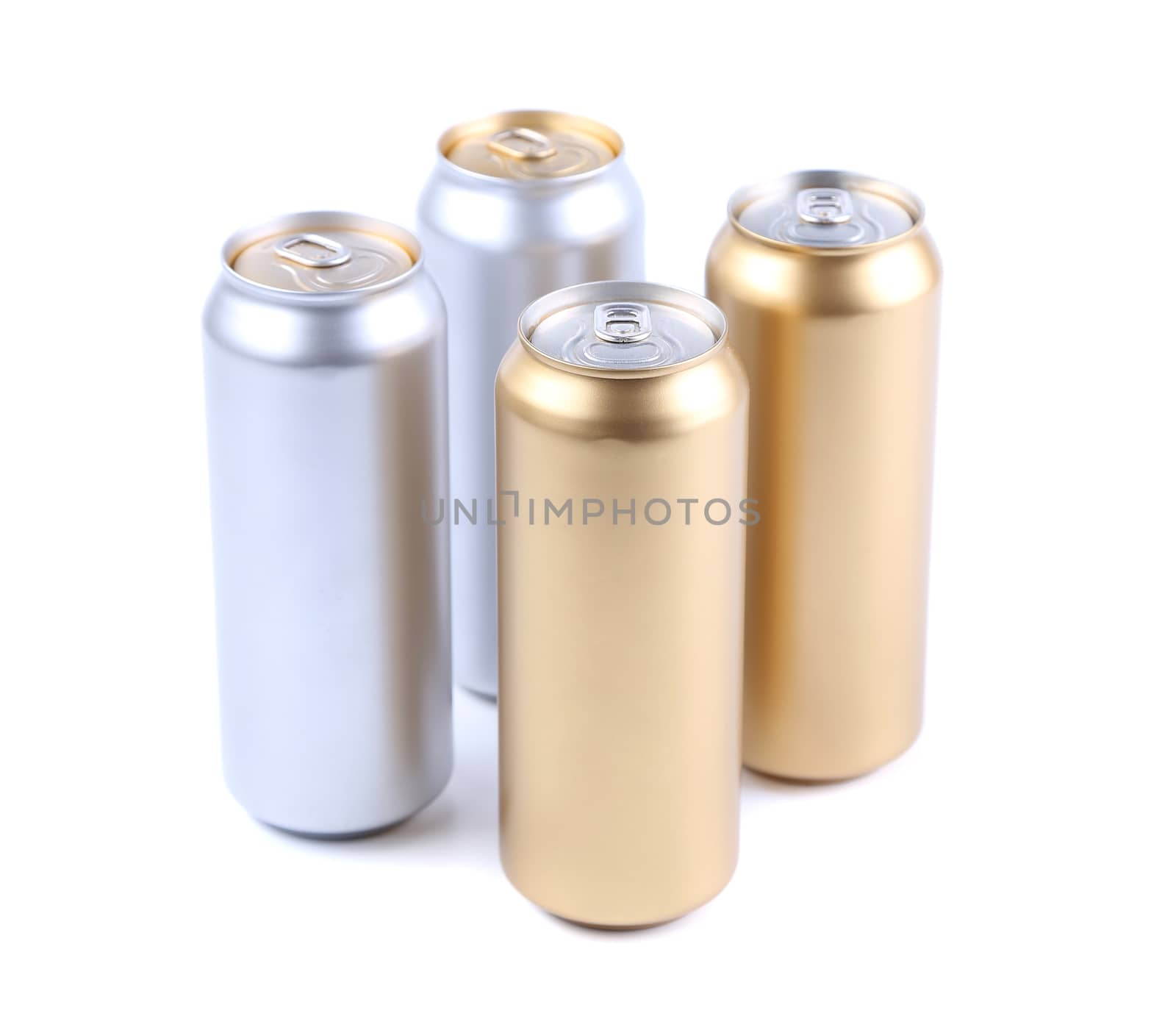 Blank aluminum soda can by indigolotos
