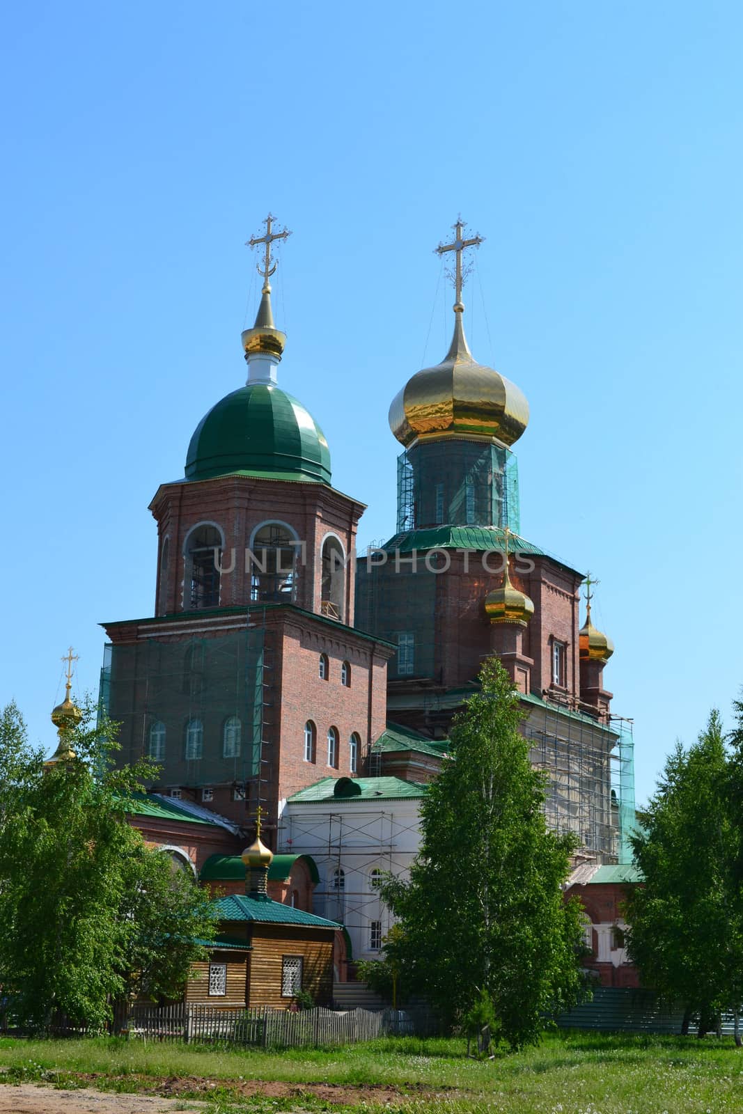 The temple under construction in Tyumen