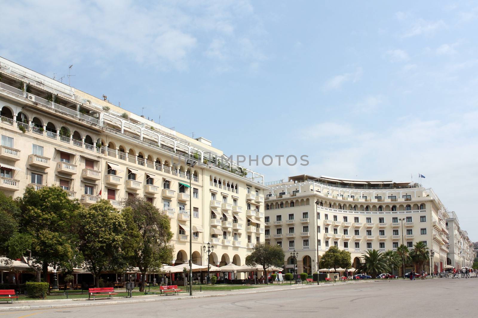 aristotelous square and buildings Thessaloniki Greece by goce