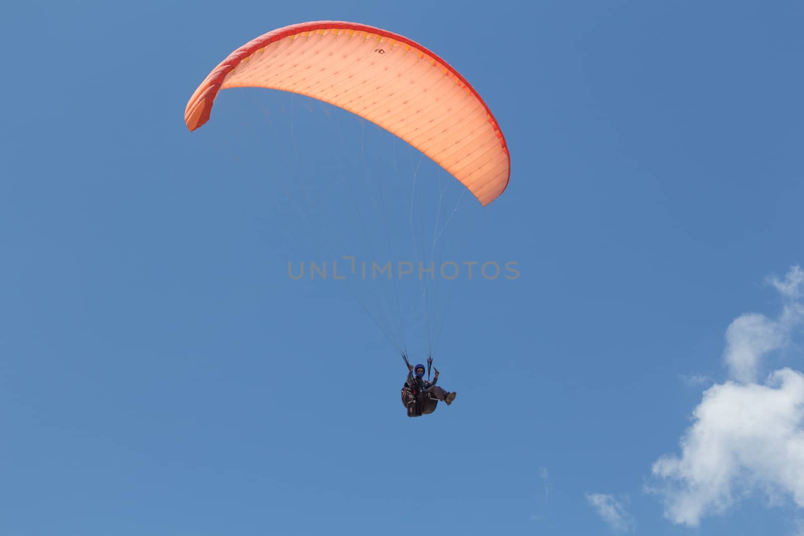 Para-gliding flight.