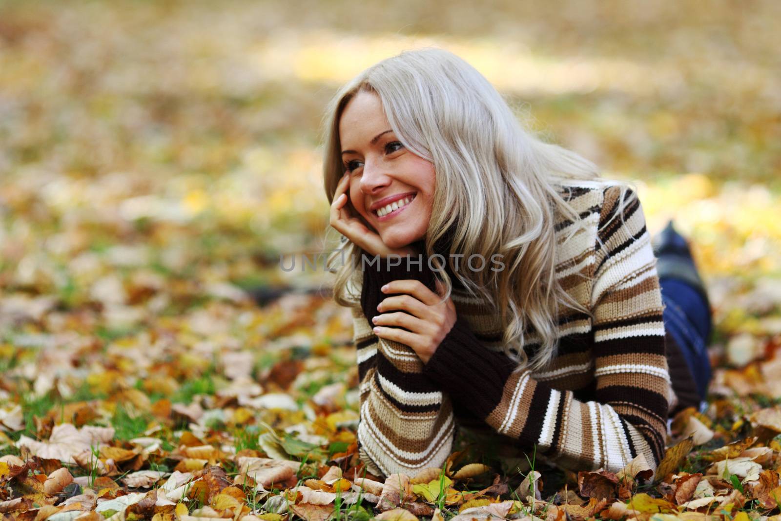 autumn woman  by Yellowj